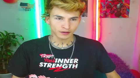 Snapshot of estrellita__jordan chatting on 03-05-25, 05:18 JORDAN online show from 03-05-25, 05:18