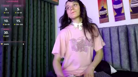 Snapshot of eternal__night chatting on 02-20-26, 06:26 Sharon online show from 02-20-26, 06:26