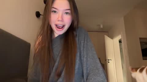 nika 3 online show from 01-02-25, 03:40