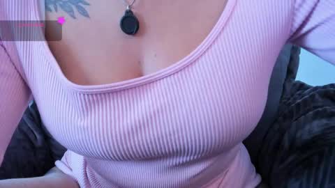 Snapshot of eternalmuse chatting on 06-03-26, 02:33 eternalmuse online show from 06-03-26, 02:33