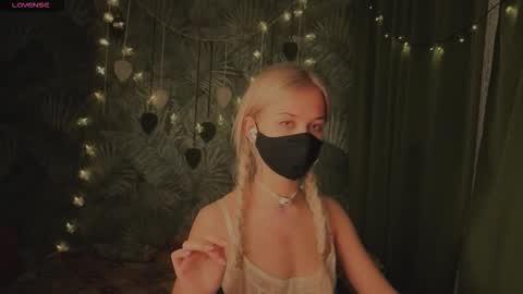 Sophia online show from 03-05-26, 10:17