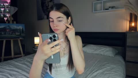 Snapshot of eternity_is_endless chatting on 01-17-25, 07:19 Mary online show from 01-17-25, 07:19