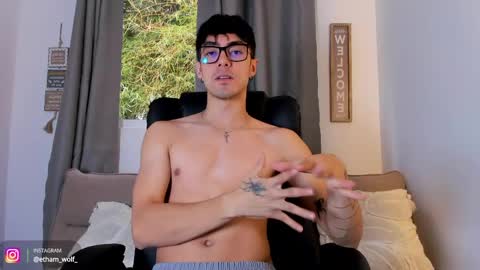 etham_wolf1 online show from 06-04-26, 05:41