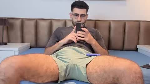 Snapshot of ethan__walker chatting on 06-20-26, 07:05 Ethan online show from 06-20-26, 07:05