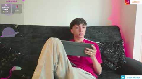 ethan and ava online show from 03-11-26, 01:06