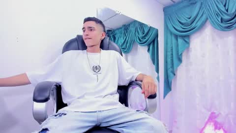 Ethan online show from 01-08-25, 07:56