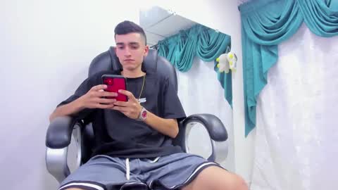 Ethan online show from 01-30-25, 11:02