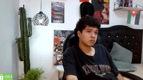 Snapshot of ethan_cortes chatting on 07-14-26, 07:41 E T H A N online show from 07-14-26, 07:41