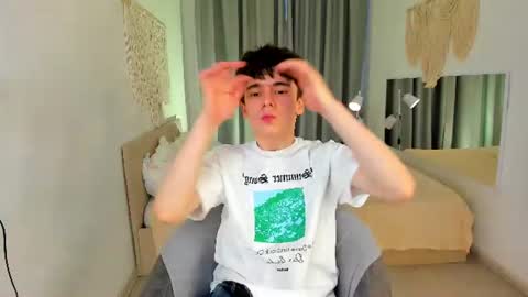 Ethan online show from 08-03-26, 10:32