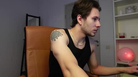 Snapshot of ethan_fyre1 chatting on 10-25-25, 11:51 Ethan online show from 10-25-25, 11:51