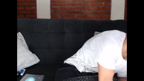 Ethan Noir online show from 12-20-24, 01:03