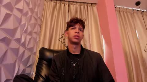 Snapshot of ethan_qop chatting on 07-22-26, 11:35 Ethan online show from 07-22-26, 11:35