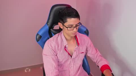 Snapshot of ethan_sai01 chatting on 01-10-25, 01:32 ETHAN SAI online show from 01-10-25, 01:32