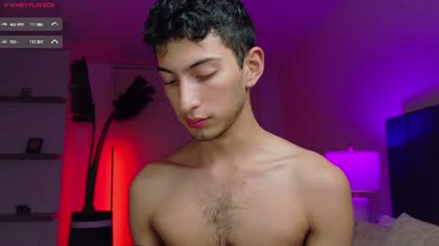 Snapshot of ethan_skiny_ chatting on 07-30-26, 05:06 Joan online show from 07-30-26, 05:06