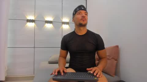 Snapshot of ethan_steed chatting on 04-29-26, 11:25 Ethan Steed online show from 04-29-26, 11:25
