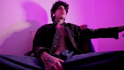 Ethan sykes online show from 09-22-25, 02:46