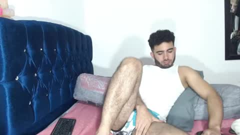 Snapshot of ethanhairy chatting on 02-08-25, 09:57 Ethan online show from 02-08-25, 09:57