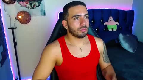 Snapshot of ethanhairy chatting on 05-16-26, 07:56 Ethan online show from 05-16-26, 07:56