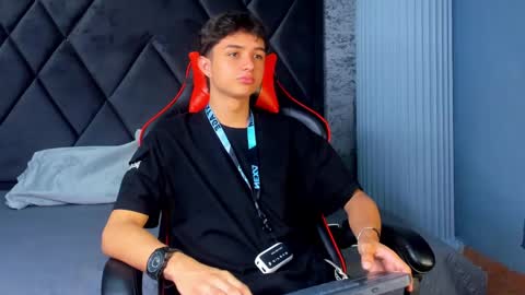 ethanlowell online show from 03-02-25, 07:34