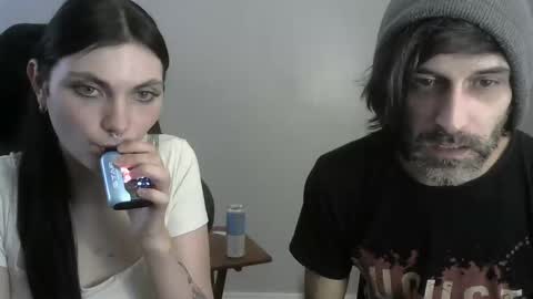 Snapshot of ethanvsvioletxxx chatting on 10-05-25, 02:37 ethanvsvioletxxx online show from 10-05-25, 02:37