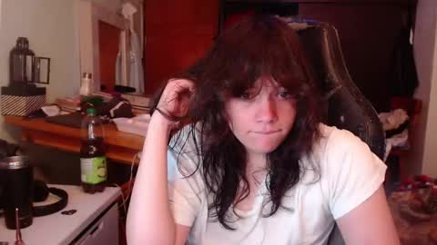 ethereal_thom online show from 11-08-25, 08:14