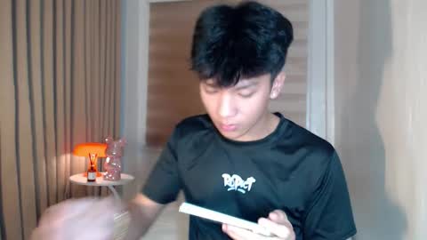 Rey online show from 02-24-26, 03:43