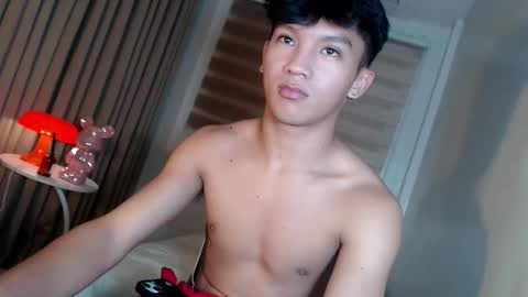 Rey online show from 04-11-26, 10:36