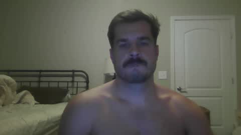 Snapshot of etim33 chatting on 11-04-25, 10:09 etim33 online show from 11-04-25, 10:09