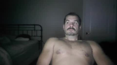 Snapshot of etim33 chatting on 11-11-25, 07:52 etim33 online show from 11-11-25, 07:52