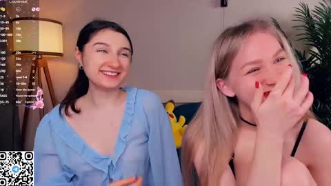 Snapshot of eugeniabrainard chatting on 03-05-25, 07:38 Kira and Kamila online show from 03-05-25, 07:38