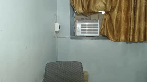 Snapshot of euniceariella21 chatting on 01-21-25, 05:05 YELLA online show from 01-21-25, 05:05