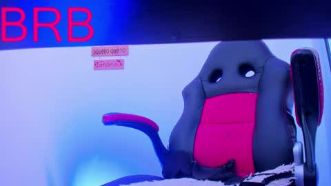 Snapshot of eva1green1 chatting on 01-27-25, 02:46 eva1green1 online show from 01-27-25, 02:46