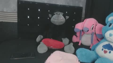 Snapshot of eva_06 chatting on 03-20-26, 10:36 eva_06 online show from 03-20-26, 10:36