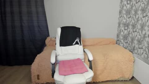 Eva online show from 02-14-26, 09:11