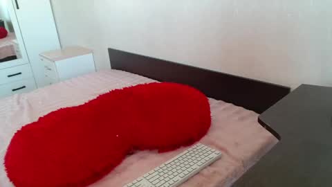 Snapshot of eva_avea chatting on 05-27-26, 07:49 Vanellope online show from 05-27-26, 07:49