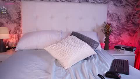 Eva online show from 03-25-26, 01:06