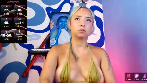 Snapshot of eva_brooks1 chatting on 06-24-26, 03:55 Iris Smile independent model online show from 06-24-26, 03:55