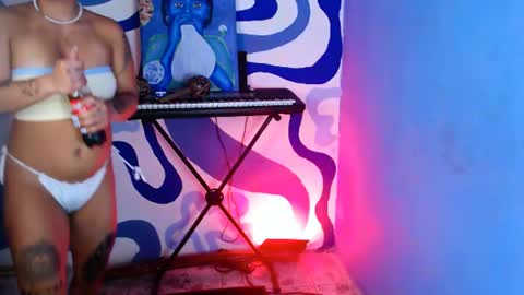 Snapshot of eva_brooks1 chatting on 07-10-26, 04:31 Iris Smile independent model online show from 07-10-26, 04:31