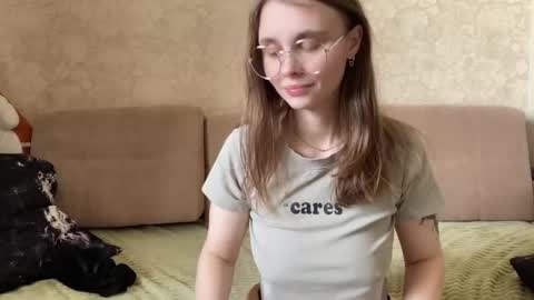 Eva Calvin online show from 03-01-25, 09:40