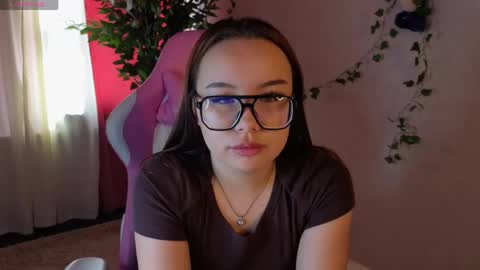 Eva online show from 04-30-26, 09:04