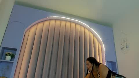 EVA DAEMON  online show from 02-10-25, 11:36