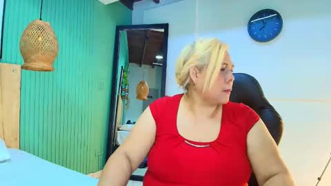 Snapshot of eva_love49 chatting on 02-28-26, 07:04 eva_love49 online show from 02-28-26, 07:04