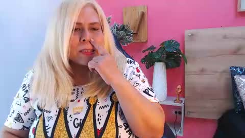 eva_love49 online show from 07-03-26, 07:09
