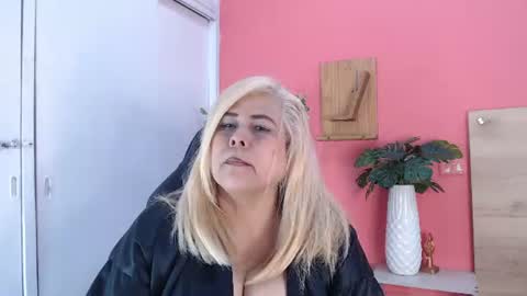 eva_love49 online show from 07-14-26, 06:13
