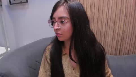 Snapshot of eva_macalliter chatting on 01-22-25, 03:31 Angelinne online show from 01-22-25, 03:31