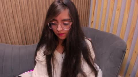 Snapshot of eva_macalliter chatting on 02-07-25, 06:03 Angelinne online show from 02-07-25, 06:03