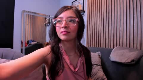 Snapshot of eva_macalliter chatting on 09-20-25, 11:33 Angelinne online show from 09-20-25, 11:33