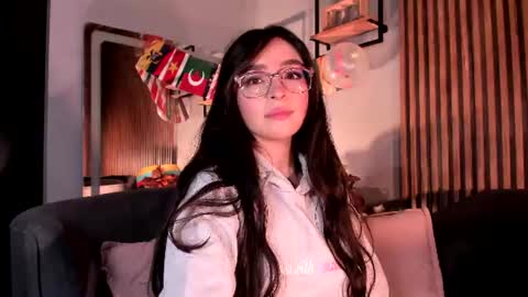 Snapshot of eva_macalliter chatting on 07-09-26, 03:32 Angelinne online show from 07-09-26, 03:32