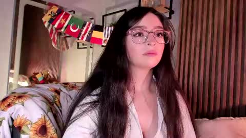 Snapshot of eva_macalliter chatting on 07-12-26, 03:52 Angelinne online show from 07-12-26, 03:52