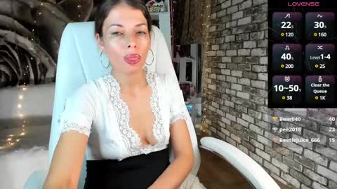Snapshot of eva_melow chatting on 12-31-24, 10:34 Eva online show from 12-31-24, 10:34